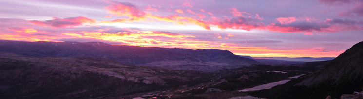 Amanecer desde la Laguna de los Tres